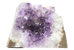 Mini Geoda de Amatista AB Base Plana 520g