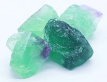 Fluorita verde 'AAA' bruta 200g